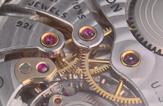 The Sparkling Secrets Behind Jewels in Watches: A Closer Look at Their Functionality and Beauty